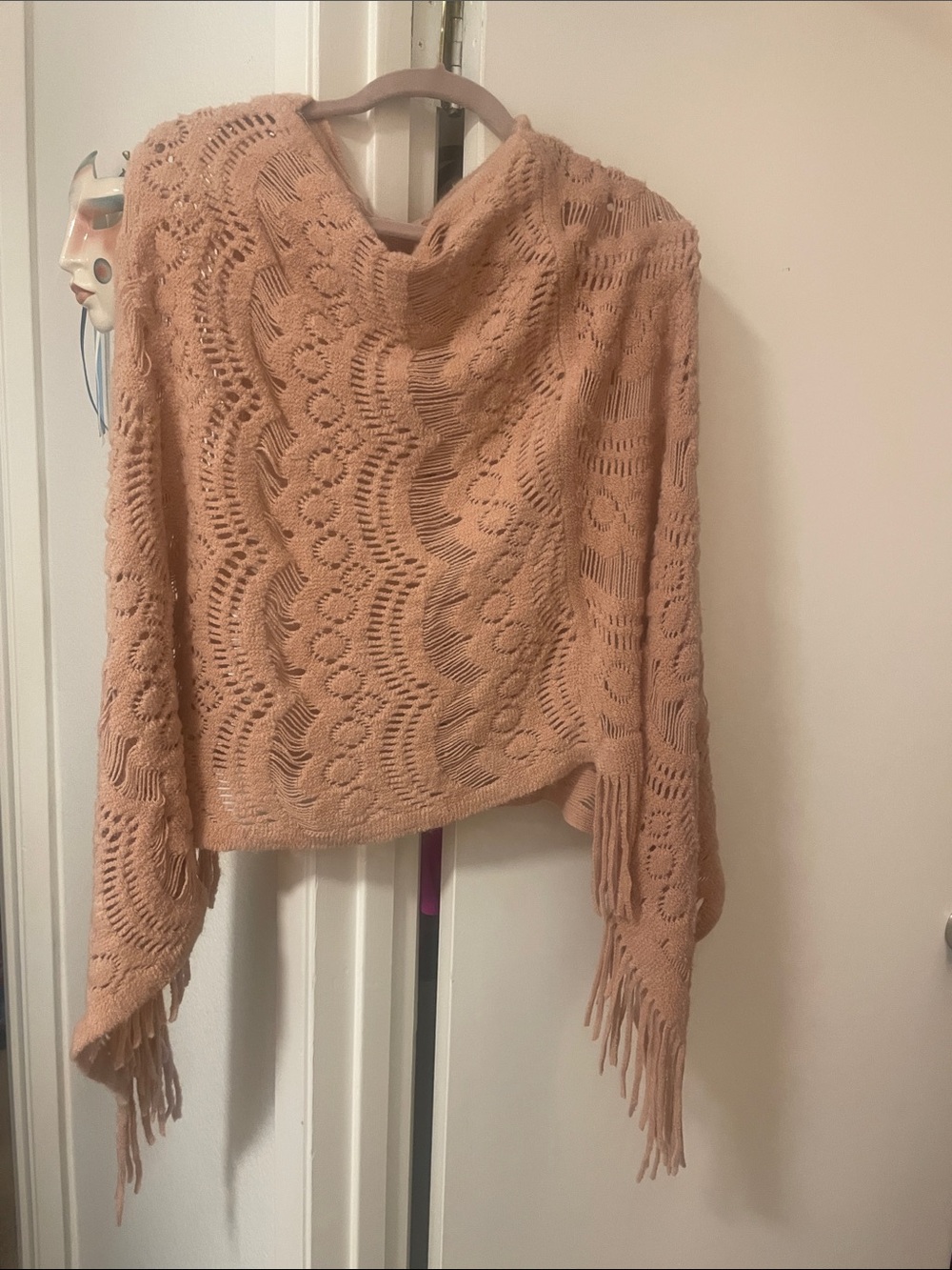 Pretty Ruggine Crochet Fringe wrap/shawl Dusty Pink one size